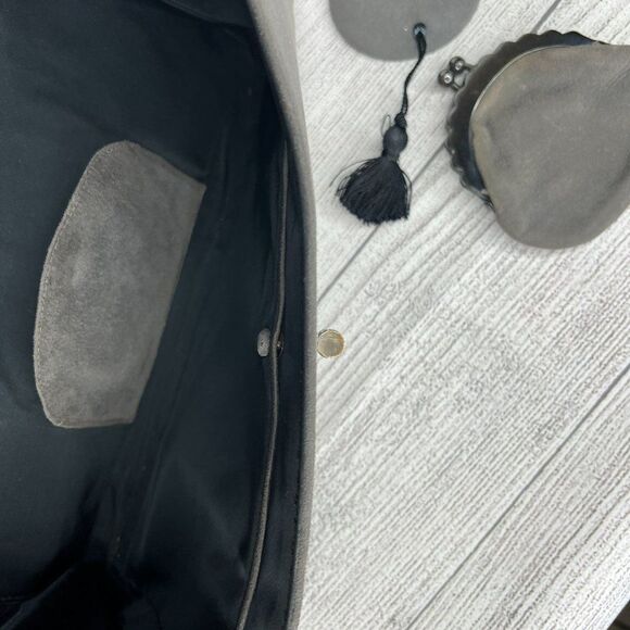 Pierre Balmain Gray Suede Vintage Clutch Bag With Coin Purse And Compact Mirror - Picture 9 of 13